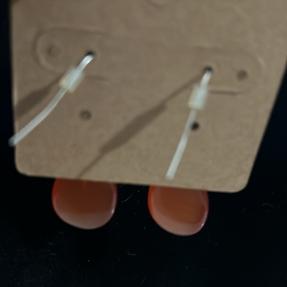 Quality Silvertone and orange hook style earrings very beautiful - Picture 3 of 5